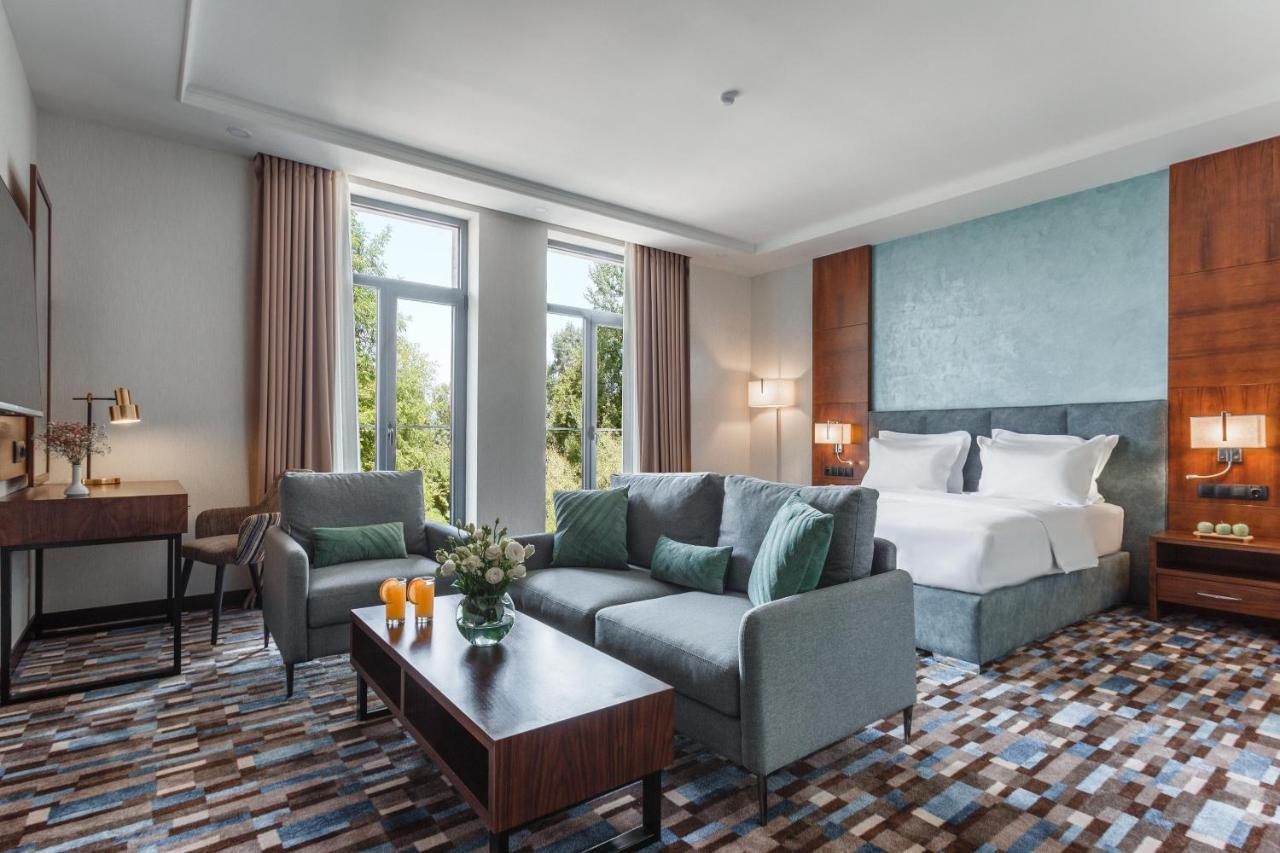 Ateca Hotel Suites Ташкент Экстерьер фото